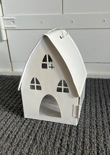 Huisje 14cm  metaal lantaarn wit waxinelichtje beschikbaar voor biedingen