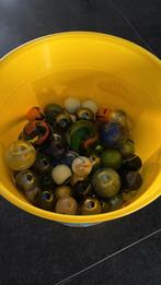 Grote pot met knikkers., Kinderen en Baby's, Speelgoed | Buiten | Los speelgoed, Ophalen of Verzenden, Zo goed als nieuw