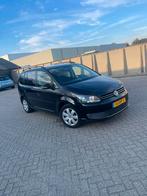 Volkswagen Touran 1.2 TSI 2012 Zwart, Euro 5, 74 €/maand, 4 cilinders, Zwart