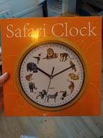 Safari klok met dieren geluiden elk uur, Huis en Inrichting, Woonaccessoires | Klokken, Ophalen of Verzenden, Nieuw