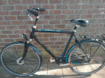 Batavus herenfiets framemaat 61 met 7 versnelling zie foto,s beschikbaar voor biedingen