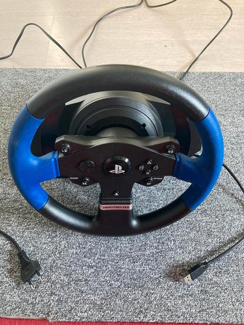 Thrustmaster T150 racestuur met pedalen, Spelcomputers en Games, Spelcomputers | Sony PlayStation Consoles | Accessoires, Zo goed als nieuw