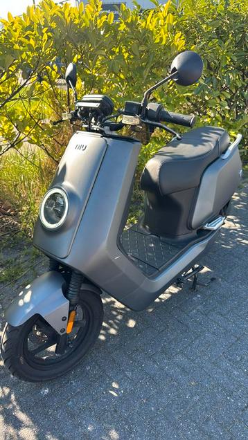 Niu elektrische scooter! 2021 beschikbaar voor biedingen