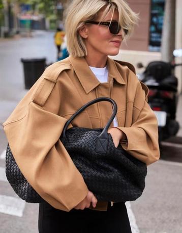 Nieuw Shoeby x Lonneke Nooteboom bomber, maat S/M beschikbaar voor biedingen