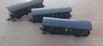 3 Märklin DB pers.rtg'n artnr 4004  beschikbaar voor biedingen