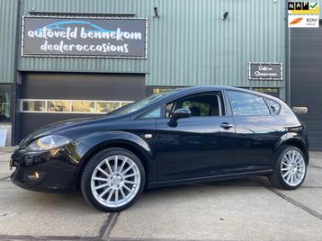 Seat Leon 1.6 black edition/18 inch/ keurige staat beschikbaar voor biedingen