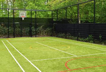 Playgrass 24 Golf speeltuin Hockey voetbal tennis enz beschikbaar voor biedingen