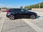 Volvo V40 D2 Nordic+ 120PK 2016, Auto's, Volvo, Voorwielaandrijving, 4 cilinders, 1969 cc, Zwart