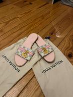 Louis Vuitton slippers multicolor maat 40, Kleding | Dames, Schoenen, Gedragen, Slippers, Ophalen of Verzenden, Louis Vuitton