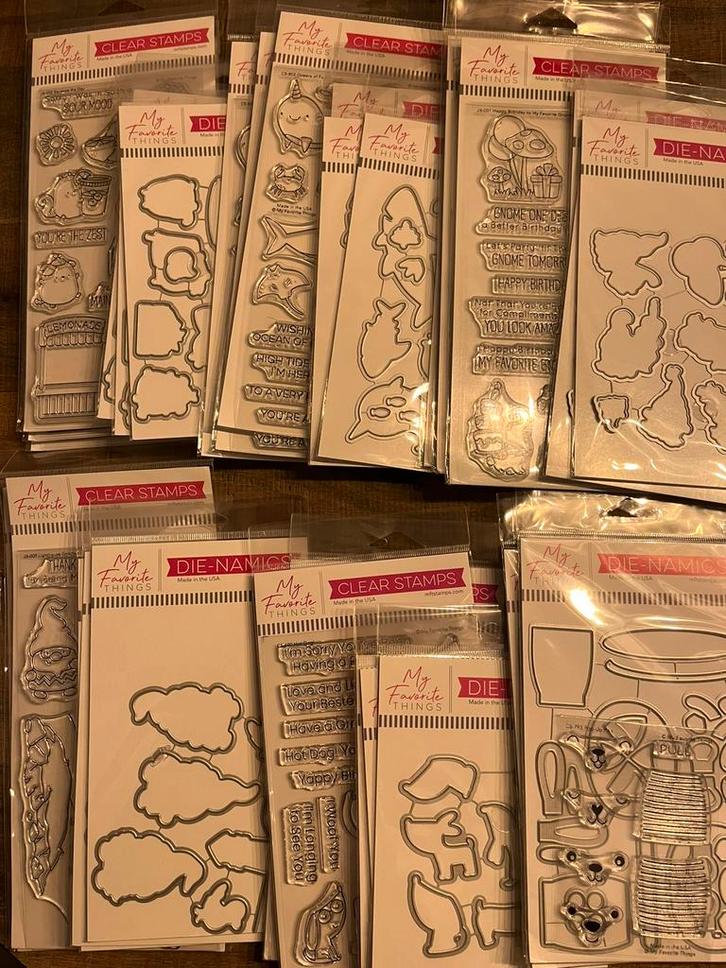My Favorite Things stamp & die sets – €20 per set, Hobby en Vrije tijd, Kaarten | Zelf maken, Nieuw, Pons of Mal, Overige thema's