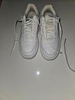 Witte Nike schoenen maat 36, Wit, Nike, Ophalen of Verzenden, Sneakers of Gympen