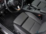 Mercedes-Benz A-Klasse 180 BE | Airco | Camera | Cruise Cont, Gebruikt, 4 cilinders, Leder en Stof, Handgeschakeld