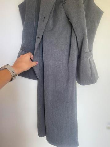 Kleding te koop beschikbaar voor biedingen