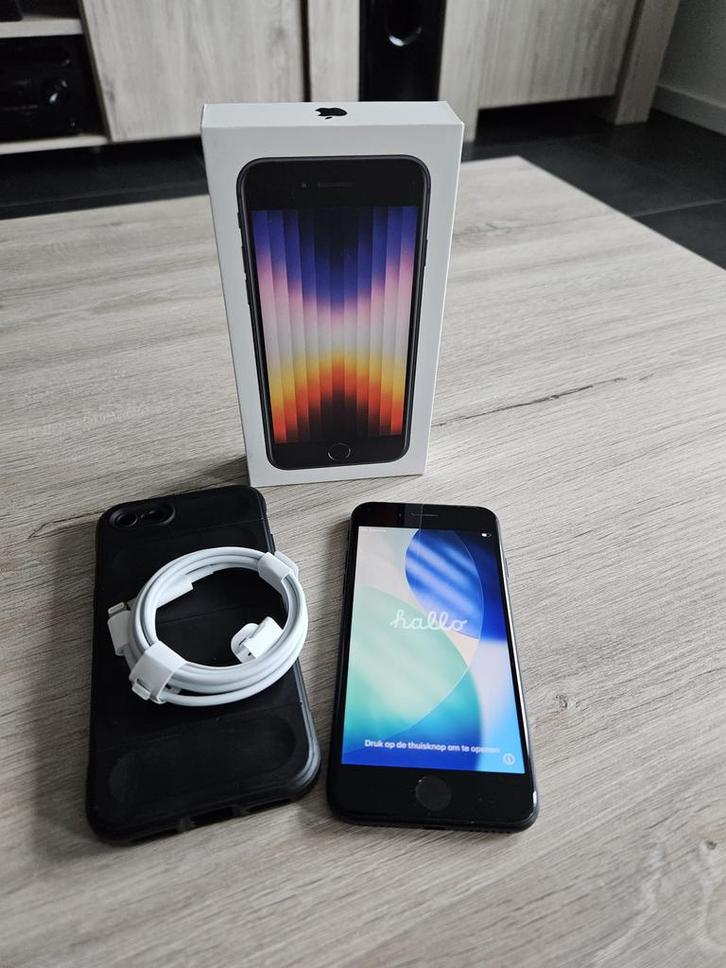 Iphone SE 2022, Telecommunicatie, Mobiele telefoons | Apple iPhone, Zo goed als nieuw, 64 GB, iPhone SE (2022), Zwart, Ophalen of Verzenden