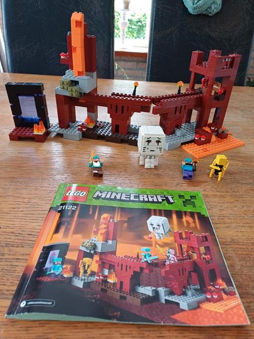 Lego mindcraft 21122, Kinderen en Baby's, Speelgoed | Duplo en Lego, Zo goed als nieuw, Ophalen of Verzenden