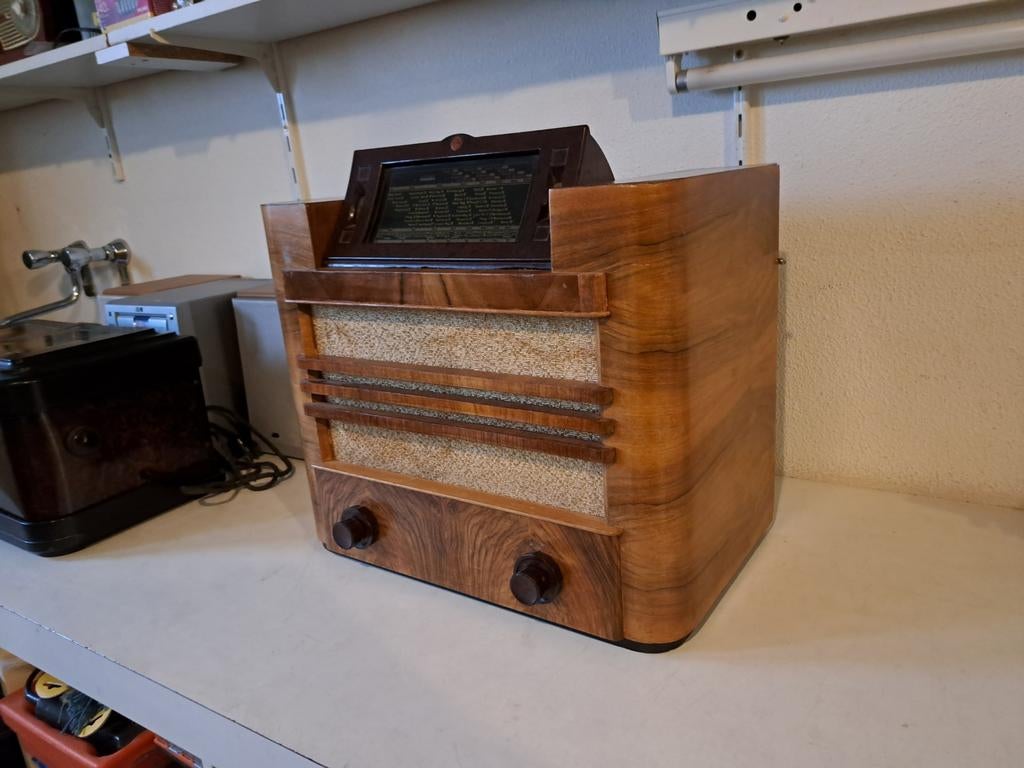Philips 695a Radio uit 1936 - Werkend met goede antenne, Ophalen of Verzenden, Gebruikt, Radio