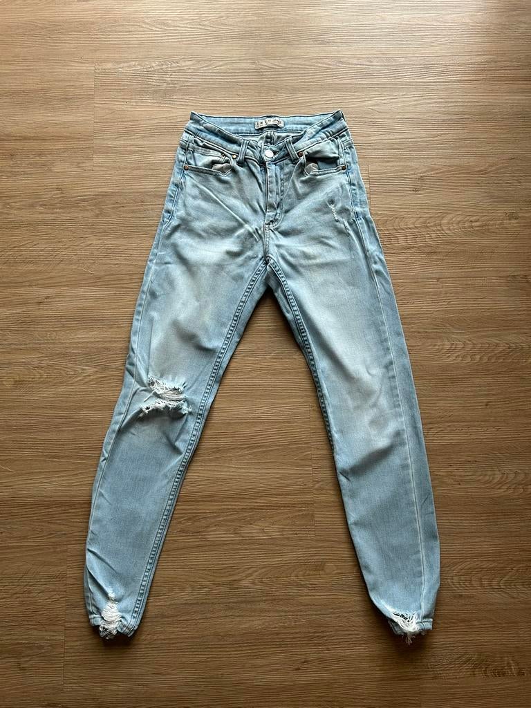 Lichte jeans maat 36 Denim Co, Kleding | Dames, Spijkerbroeken en Jeans, Ophalen of Verzenden, Zo goed als nieuw, Blauw, W28 - W29 (confectie 36)