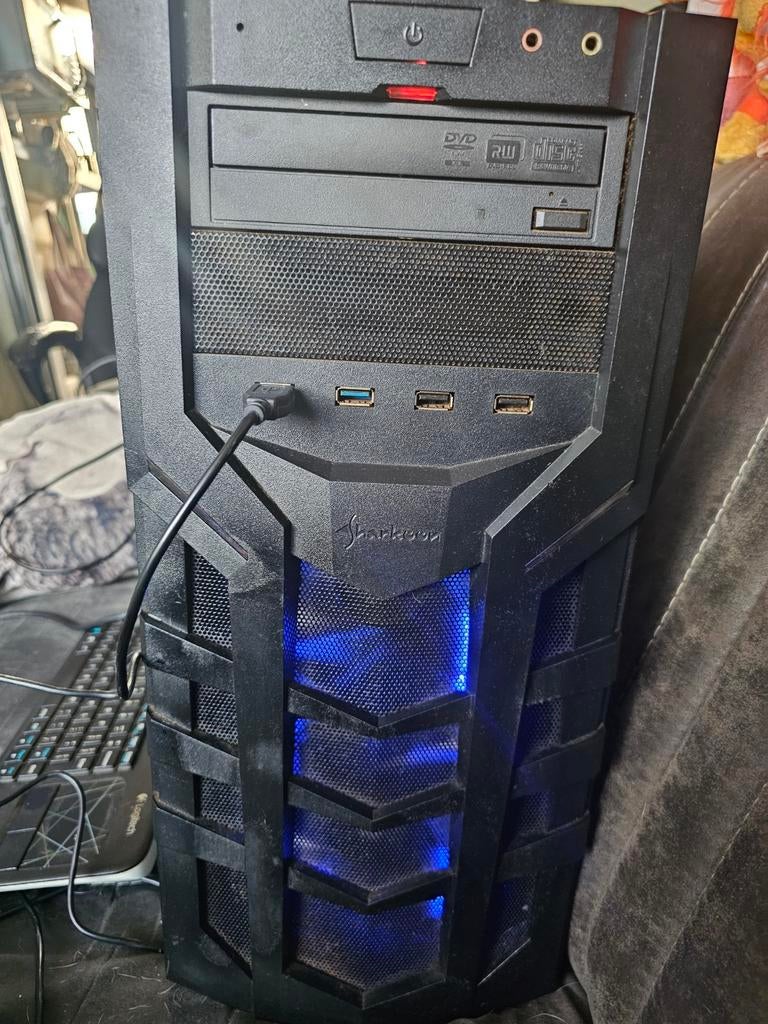 Te koop sharkoon I7 gaming pc, Computers en Software, Gebruikt, Sharkoon, Ophalen of Verzenden, Gaming
