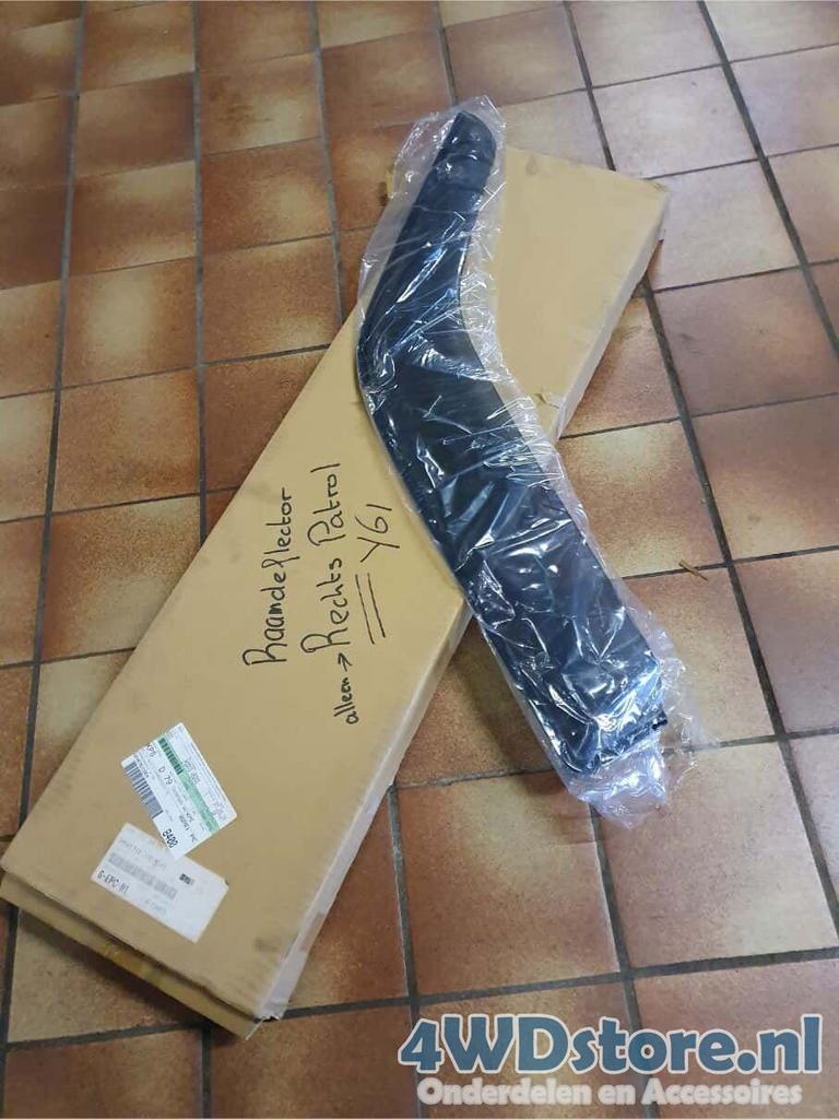 Zijwindscherm/RaamDeflector Rechts Nissan PAtrol Y61 - h0810, Auto-onderdelen, -, -, Nieuw, Ophalen of Verzenden