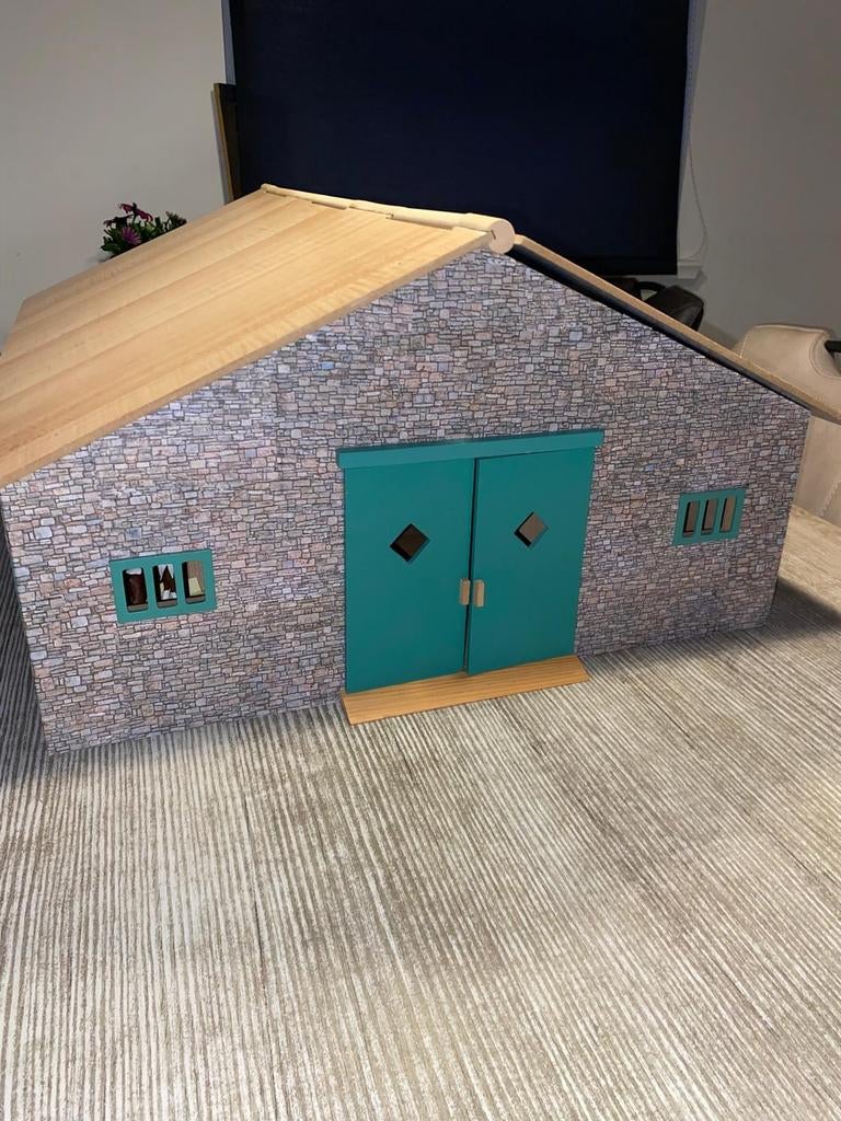 Houten stal voor o.a schleich paarden, Ophalen of Verzenden, Gebruikt