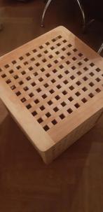 Wasmand van hout, ook als bijzettafel te gebruiken, Ophalen, Minder dan 50 cm, Minder dan 50 cm, Zo goed als nieuw