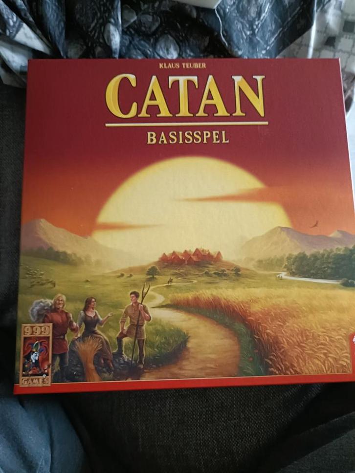Kolonisten van Catan Basisspel - Nieuw in doos, Hobby en Vrije tijd, Gezelschapsspellen | Bordspellen, Nieuw, Ophalen of Verzenden