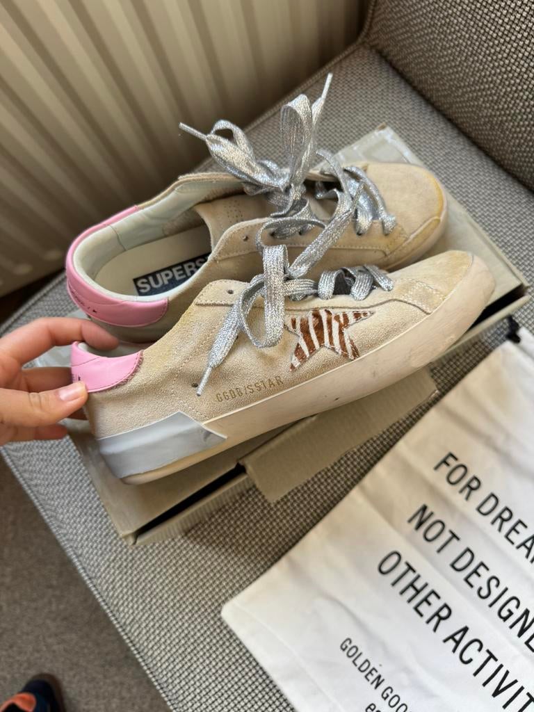 Golden Goose Superstar size 39/40, Ophalen of Verzenden, Zo goed als nieuw, Wit, Sneakers of Gympen