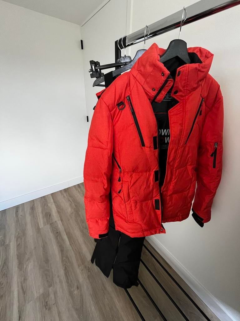 Nieuw Snowdream skipak maat M - Oranje en zwart, Kleding | Heren, Wintersportkleding, Ophalen, Nieuw, Maat 48/50 (M), Pak