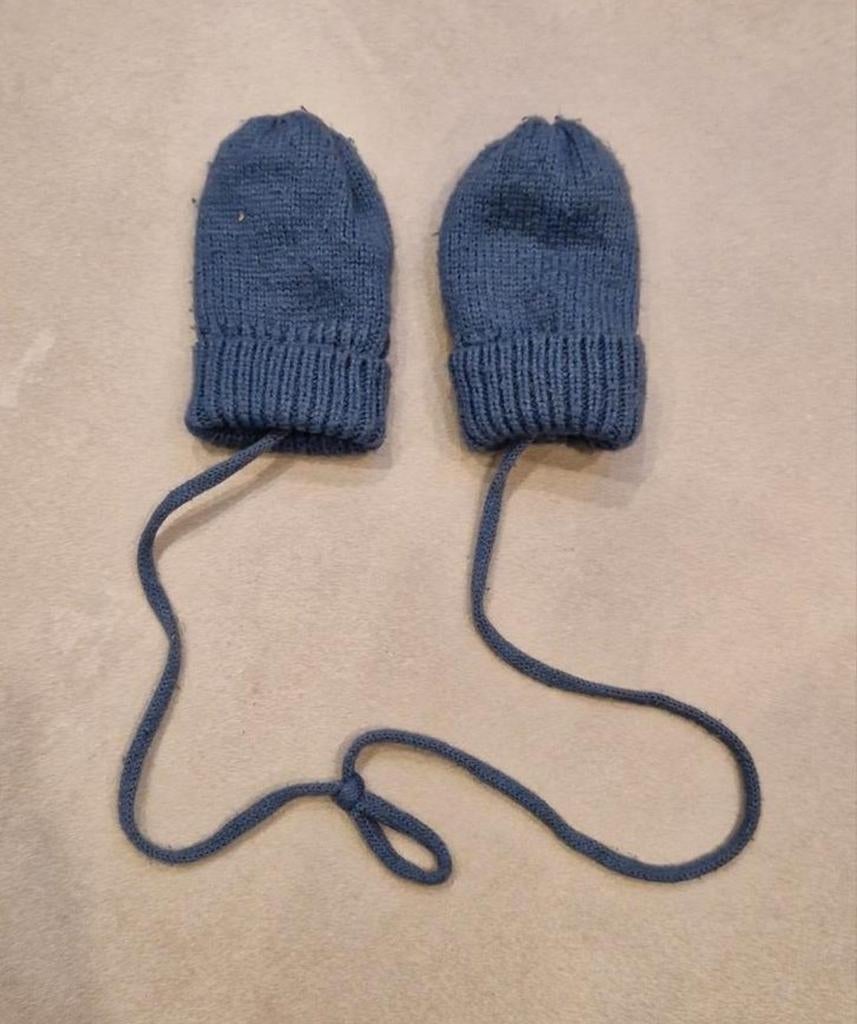 Blauwe baby wanten, merk hema, Kinderen en Baby's, Babykleding | Mutsen, Sjaals en Wanten, Ophalen of Verzenden, Gebruikt, Jongetje of Meisje