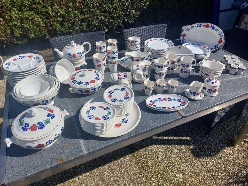 Grote complete set boerenbond servies, Ophalen, Aardewerk, Boerenbont, Bord(en)