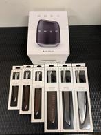 Smeg Messenblok met 6-delige Messenset - Nieuw in Doos, Nieuw, Ophalen of Verzenden, Rvs of Chroom, Bestekset