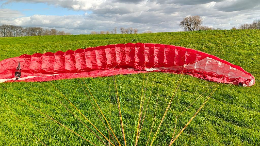 paraglider  (groundhandel scherm), Sport en Fitness, Zweefvliegen en Paragliding, Ophalen, Gebruikt, Scherm