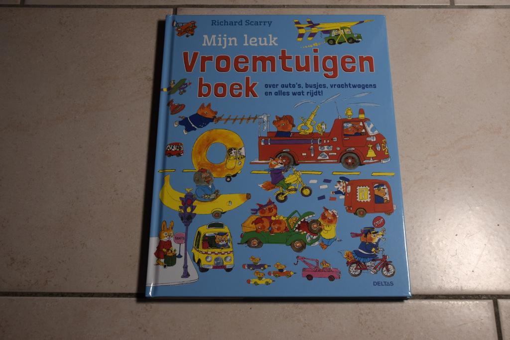 Mijn leuk Vroemtuigenboek / Richard Scarry NIEUW, Boeken, Ophalen of Verzenden, Nieuw, Fictie algemeen, Voorleesboek