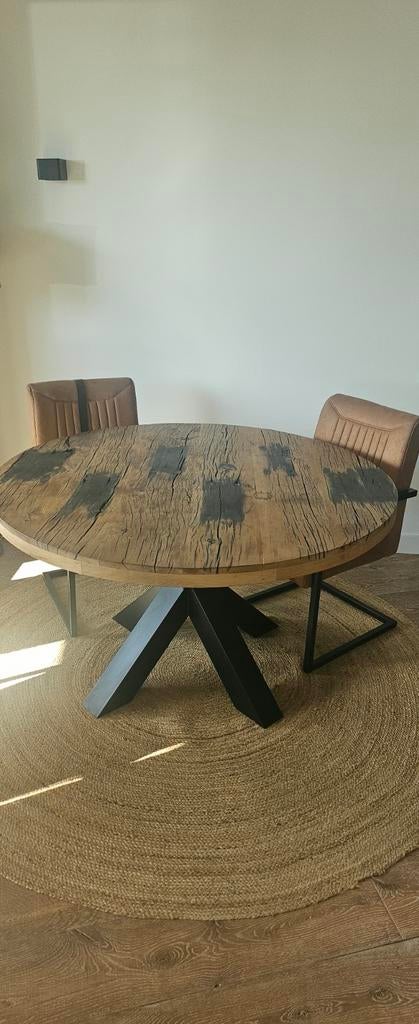 Bilzen houten tafel BIEDEN wel redelijk bod, Huis en Inrichting, Ophalen of Verzenden, 4 tot 6 stoelen