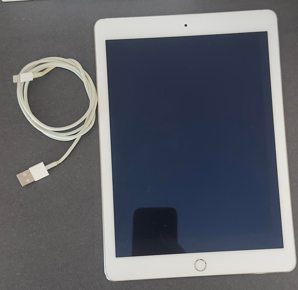 Ipad Air 2 goud Model 1566 64G, Computers en Software, Apple iPads, 10 inch, Gebruikt, Apple iPad Air, Ophalen of Verzenden