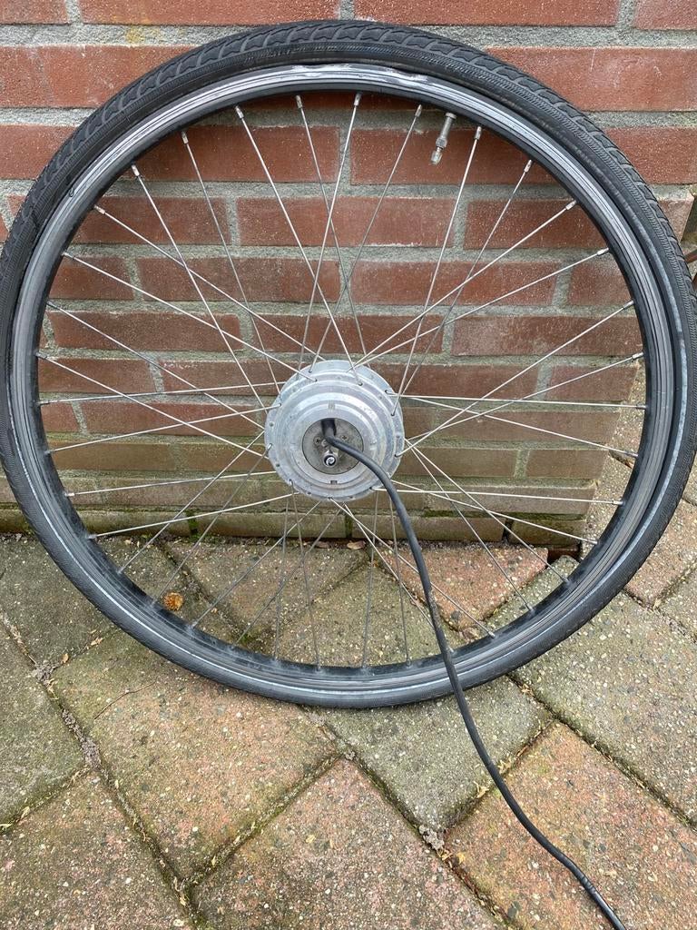 Voorwiel met motor, Fietsen en Brommers, Fietsonderdelen, Ophalen, Gebruikt, Algemeen, Wiel