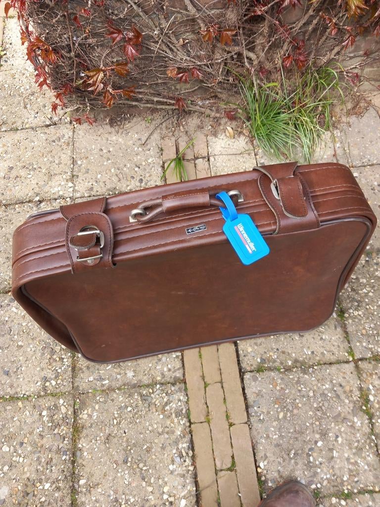 Kunstleren reiskoffer bruin, Ophalen, 30 cm of meer, Gebruikt, Bruin