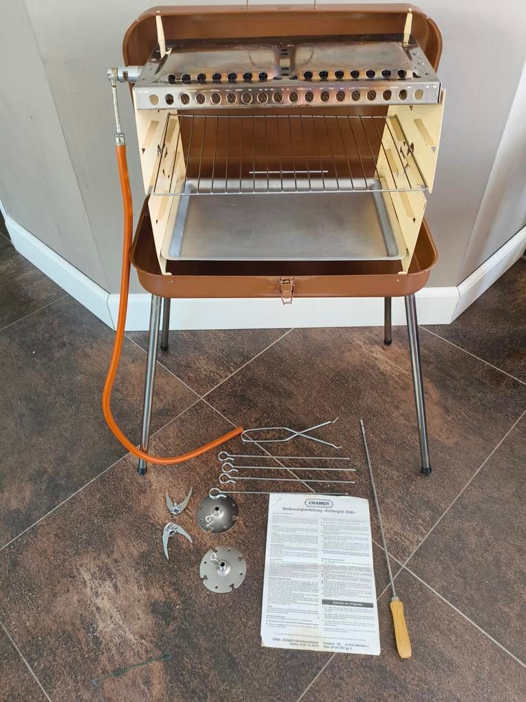 Camping gas koffer grill Vintage en Compleet, Caravans en Kamperen, Kampeeraccessoires, Ophalen, Gebruikt