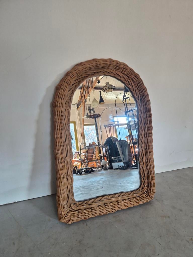 Vintage rotan spiegel, Antiek en Kunst, Antiek | Spiegels, Ophalen of Verzenden, Minder dan 50 cm
