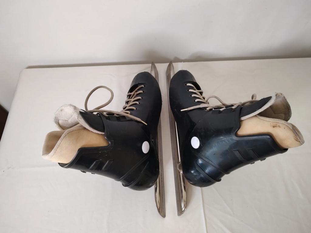 S617 Combinoren Zandstra maat 44. geslepen, Sport en Fitness, Schaatsen, Combinoren, Zandstra, Ophalen of Verzenden, Joure