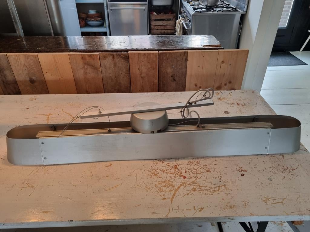 Industriële hanglamp met TL-buis, Huis en Inrichting, Lampen | Hanglampen, Ophalen, Gebruikt, Metaal, Industrueel/ strak