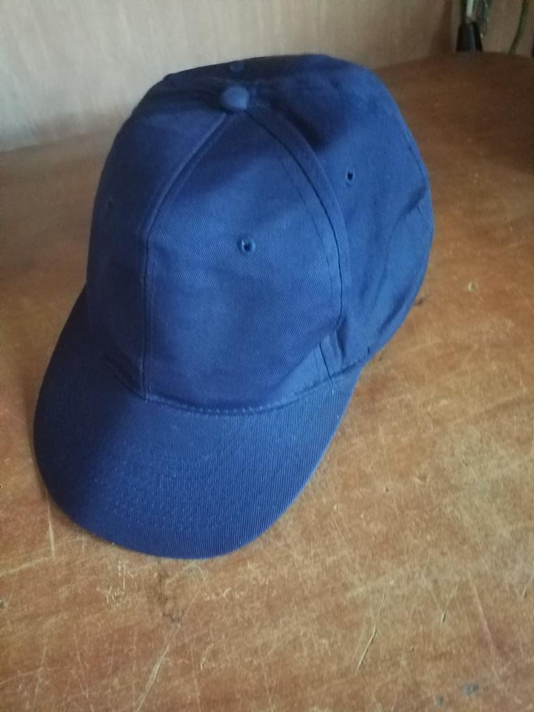 Heren pet, Ophalen of Verzenden, Zo goed als nieuw