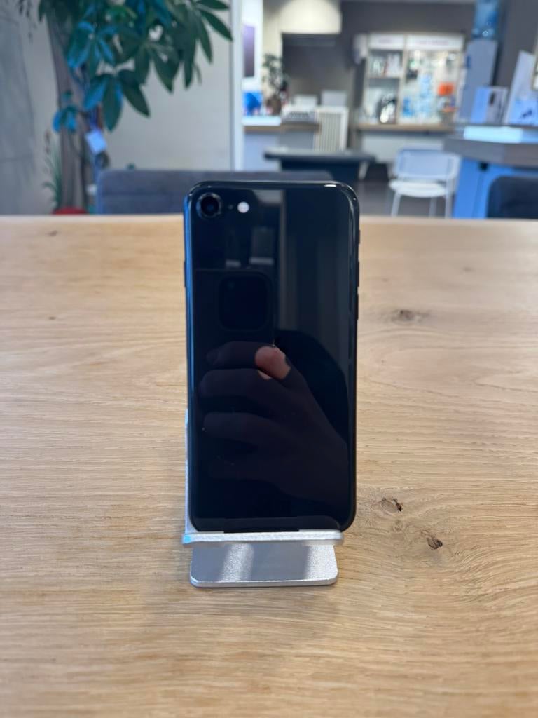 iPhone SE 2020 128GB (100% Batterij), Telecommunicatie, Mobiele telefoons | Hoesjes en Frontjes | Apple iPhone, Ophalen, Zo goed als nieuw