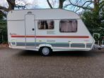 Caravan Beyerland 390 de luxe, Caravans en Kamperen, Caravans, Vast bed, Luifel, Treinzit, 750 - 1000 kg