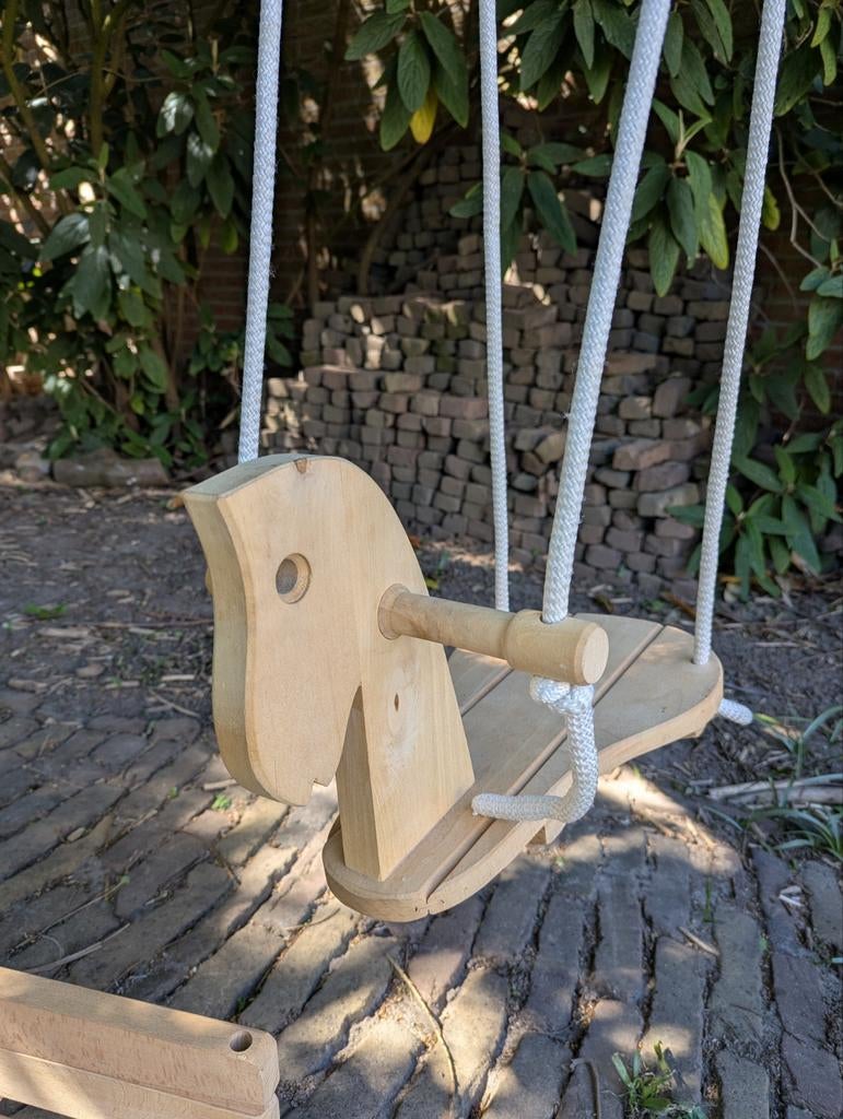 Paardenschommel met naam graveren | Houten babyschommel