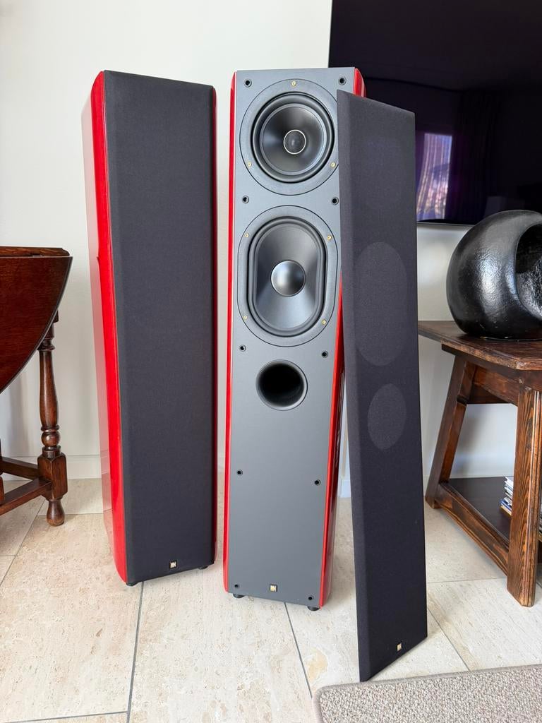 KEF set luidsprekers, Zo goed als nieuw, 120 watt of meer, Front, Rear of Stereo speakers, Ophalen