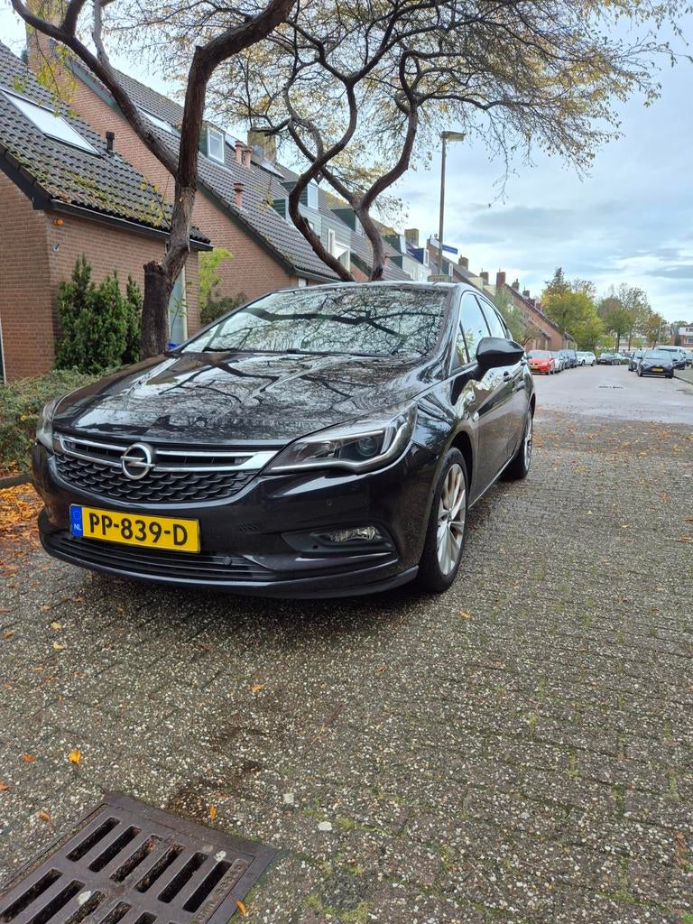 Opel Astra 1.4 Turbo 150PK  2016 Zwart, Auto's, Opel, Zwart, Zwart, Handgeschakeld, USB
