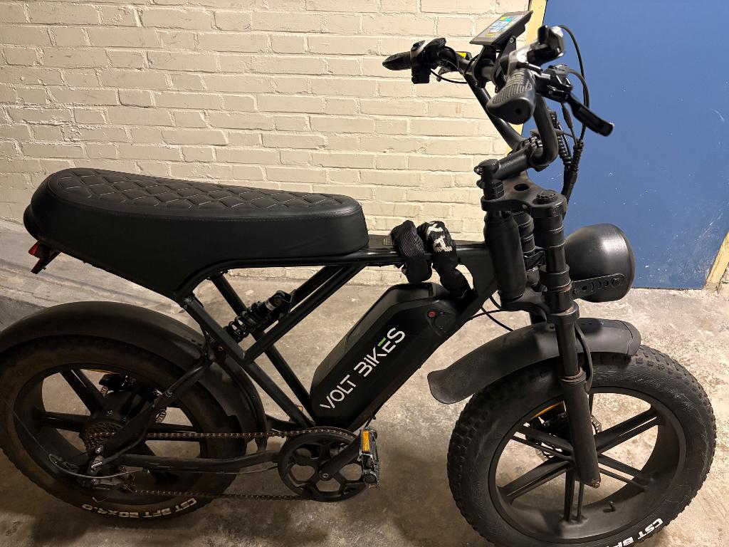 Fatbike V8, Zo goed als nieuw, 59 cm of meer, 30 tot 50 km per accu, Ophalen