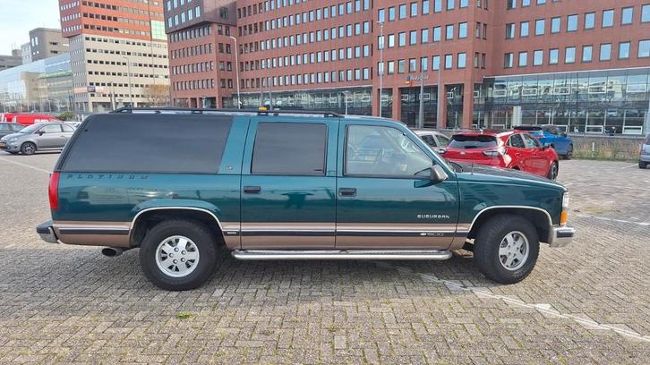 Chevrolet Suburban 5.7 2WD 1995 Groen/goud, Auto's, Chevrolet, Particulier, Suburban, Benzine, SUV of Terreinwagen, Automaat, Geïmporteerd