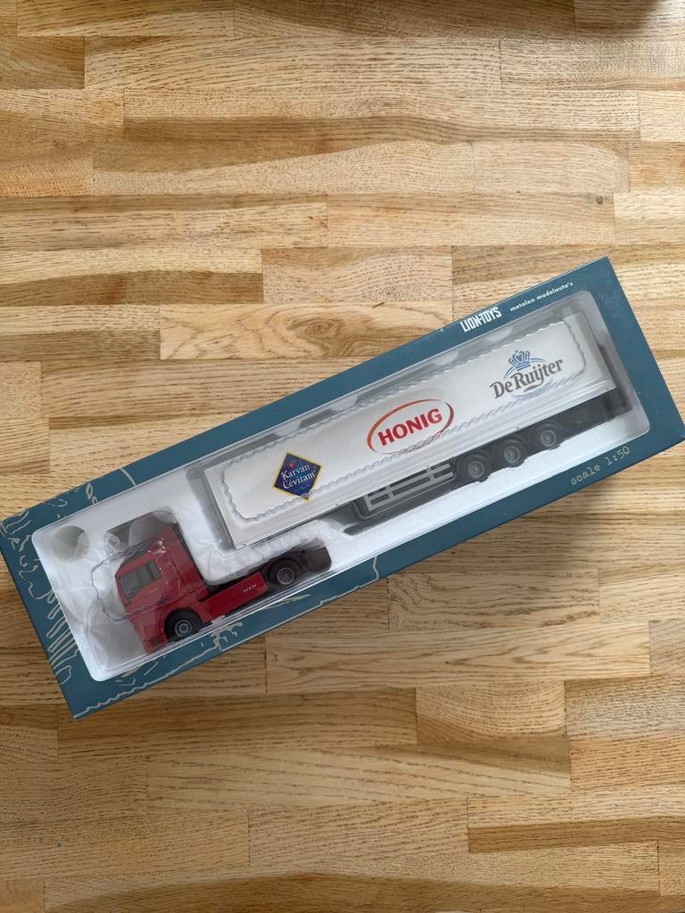 Nieuw in doos - lion toys, Hobby en Vrije tijd, Modelauto's | 1:50, Ophalen, Zo goed als nieuw, Bus of Vrachtwagen, Lion Toys
